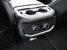 Ford Expedition Max Platinum 4x4 2026