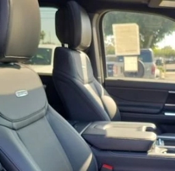 Ford Expedition Max Platinum 4x4 2026