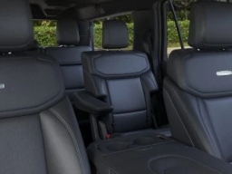 Ford Expedition Max Platinum 4x4 2025