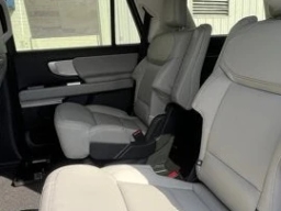 Ford Expedition Active 4x2 2026