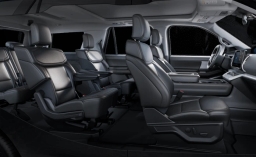 Ford Expedition Active 4x2 2025