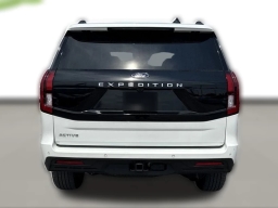 Ford Expedition Active 4x2 2025