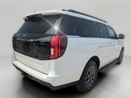 Ford Expedition Active 4x4 2025