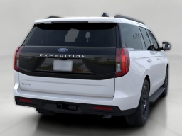 Ford Expedition Active 4x4 2025