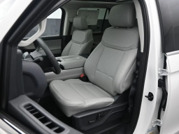 Ford Expedition Active 4x4 2026