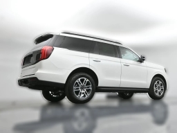 Ford Expedition Active 4x4 2026