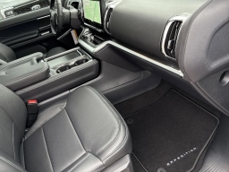 Ford Expedition Platinum 4x4 2025