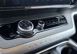 Ford Expedition Platinum 4x4 2026