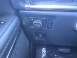 Ford Expedition Tremor 4x4 2026