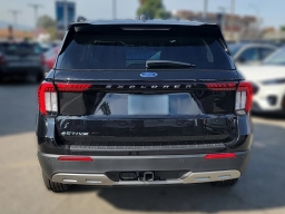 Ford Explorer Active RWD 2026