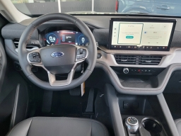 Ford Explorer Active RWD 2026