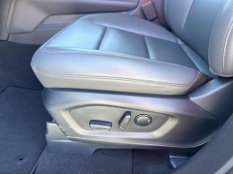 Ford Explorer Active RWD 2025