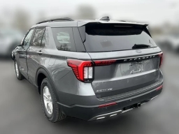 Ford Explorer Active w/200A Pkg RWD 2026