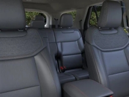 Ford Explorer Active w/200A Pkg RWD 2026