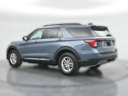 Ford Explorer Active RWD 2025