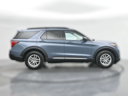 Ford Explorer Active RWD 2025