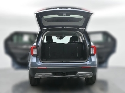 Ford Explorer Active RWD 2025