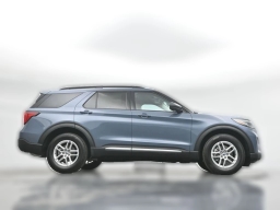 Ford Explorer Active RWD 2025