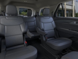 Ford Explorer Active w/200A Pkg RWD 2026