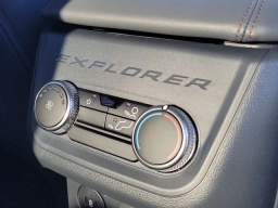 Ford Explorer Active w/200A Pkg RWD 2026