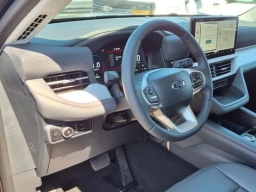 Ford Explorer Active w/200A Pkg RWD 2026