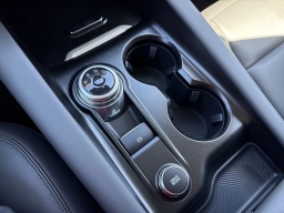 Ford Explorer Active RWD 2025