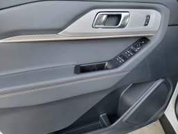 Ford Explorer Active RWD 2026