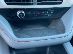Ford Explorer Active w/100A Pkg RWD 2026