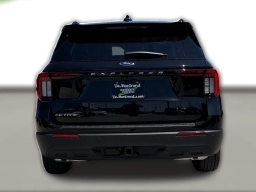 Ford Explorer Active RWD 2025
