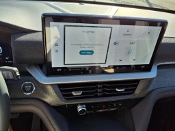 Ford Explorer Platinum RWD 2026