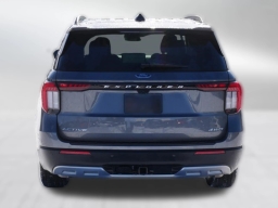 Ford Explorer Active w/200A Pkg 4WD 2026