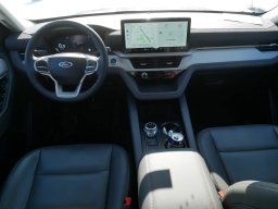 Ford Explorer Active w/200A Pkg 4WD 2026