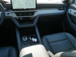 Ford Explorer Active w/200A Pkg 4WD 2026