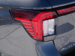 Ford Explorer Active w/200A Pkg 4WD 2026