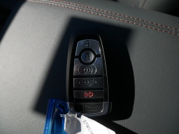 Ford Explorer Active w/200A Pkg 4WD 2026