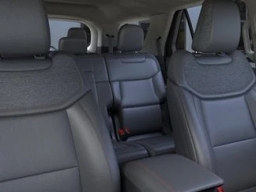 Ford Explorer Active w/200A Pkg 4WD 2026