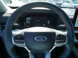 Ford Explorer Active w/200A Pkg 4WD 2026