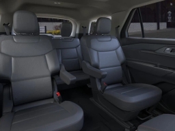 Ford Explorer Active 4WD 2025