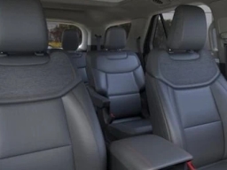 Ford Explorer Active w/200A Pkg 4WD 2026