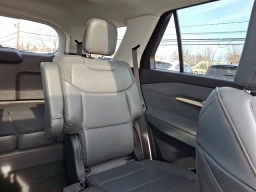 Ford Explorer Active 4WD 2026