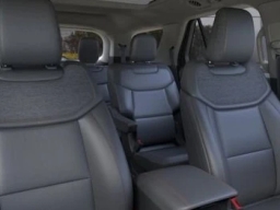 Ford Explorer Active 4WD 2025