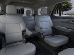 Ford Explorer Active w/200A Pkg 4WD 2026