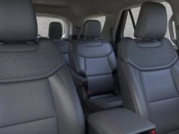 Ford Explorer Active w/200A Pkg 4WD 2026