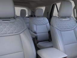 Ford Explorer Platinum 4WD 2026