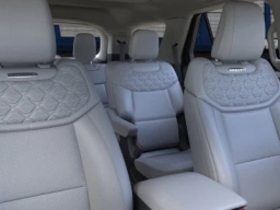 Ford Explorer Platinum 4WD 2026