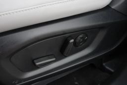 Ford Explorer Platinum 4WD 2026