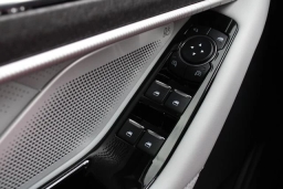 Ford Explorer Platinum 4WD 2026