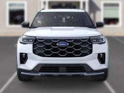 Ford Explorer Platinum 4WD 2026