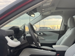 Ford Explorer Platinum 4WD 2026