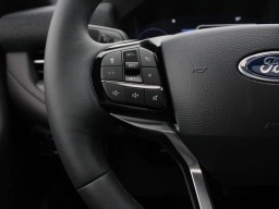 Ford Explorer Platinum 4WD 2026